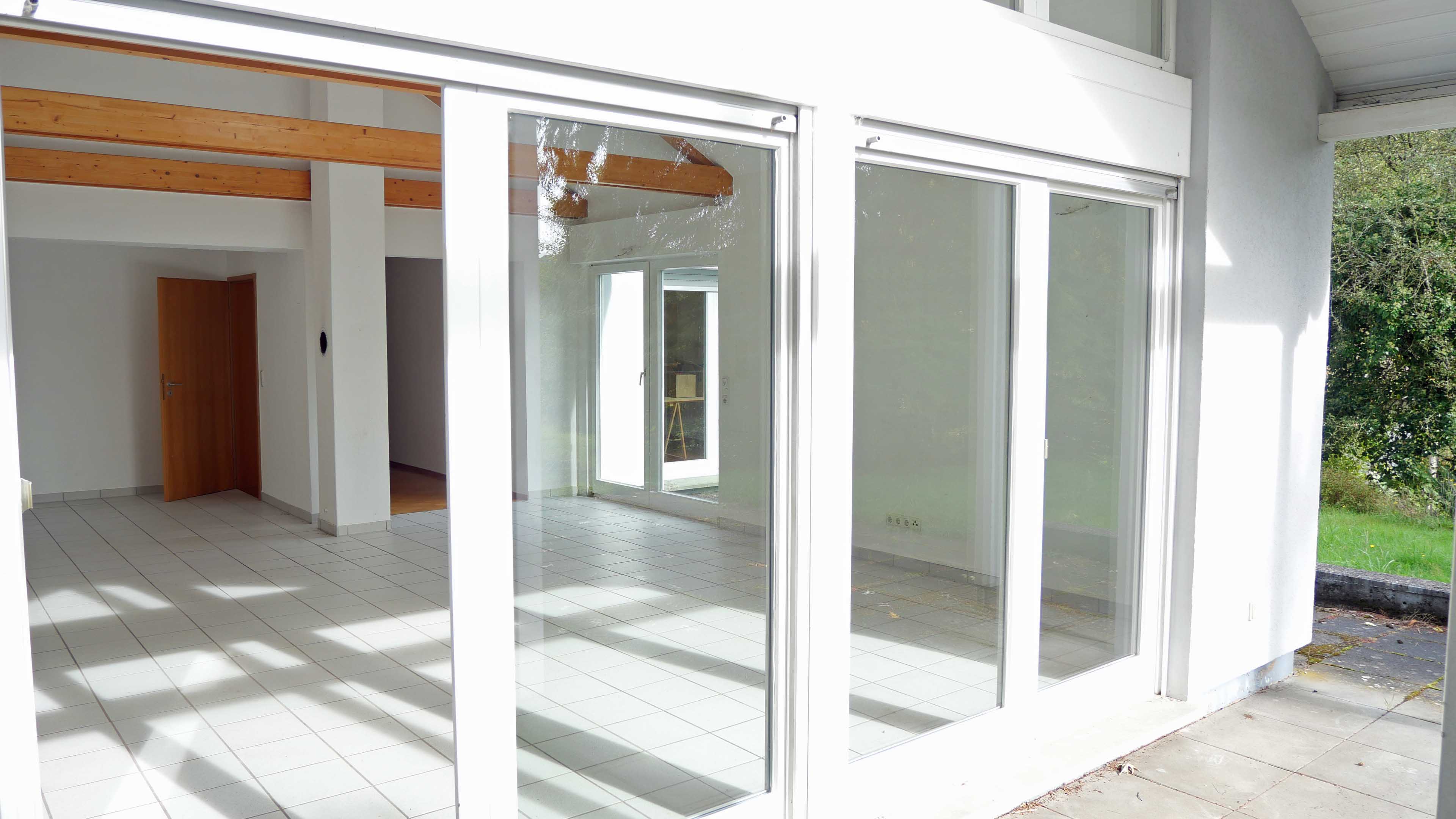 Morsbach-Holpe: Ruhige, ungestörte Ortsrandlage, verglaste Fensterfront zur... 