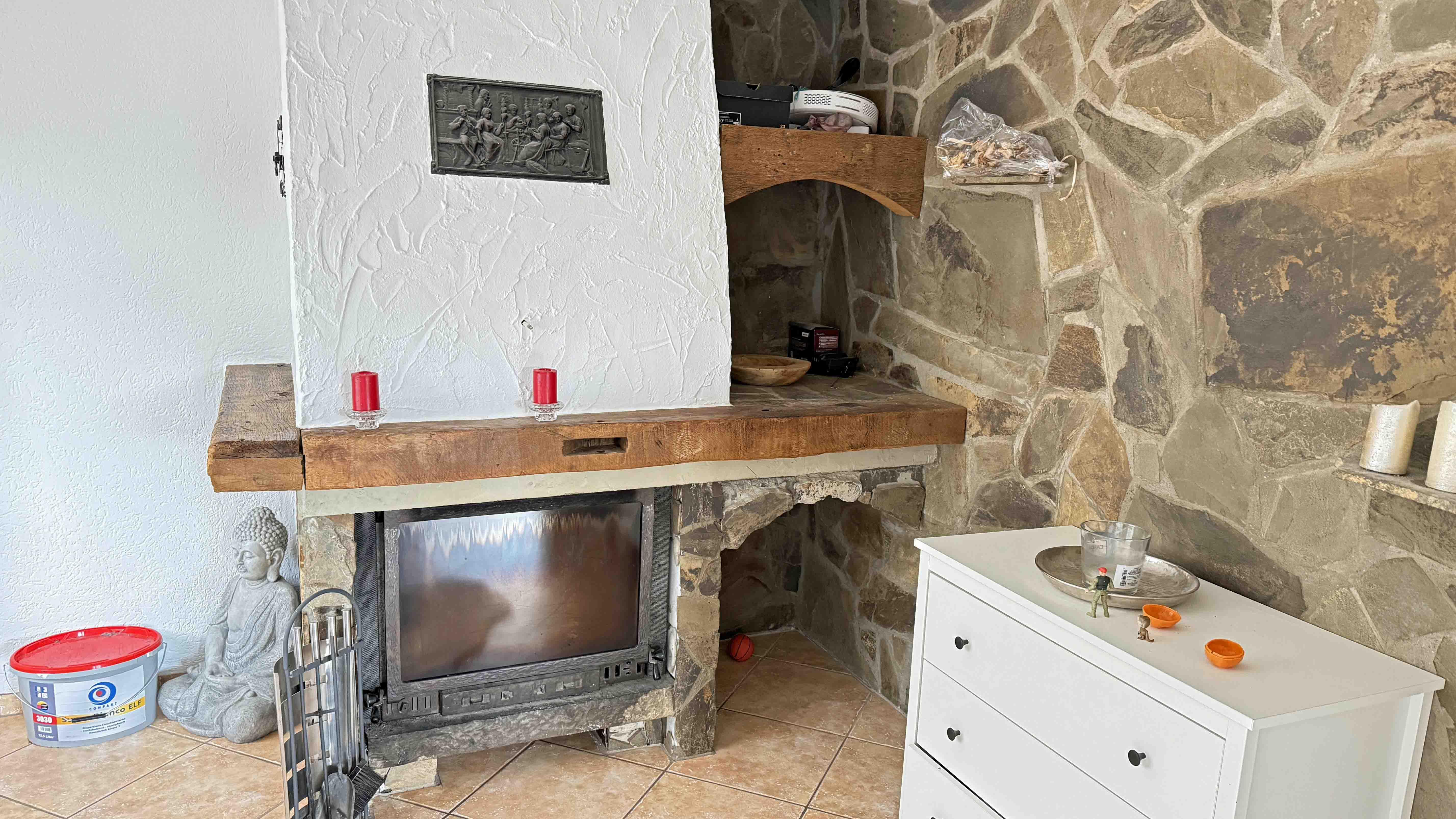 Morsbach-Alzen: Landhaus mit 3 Wohnungen und PV-Anlage, ...Kaminzimmer (9 m²)