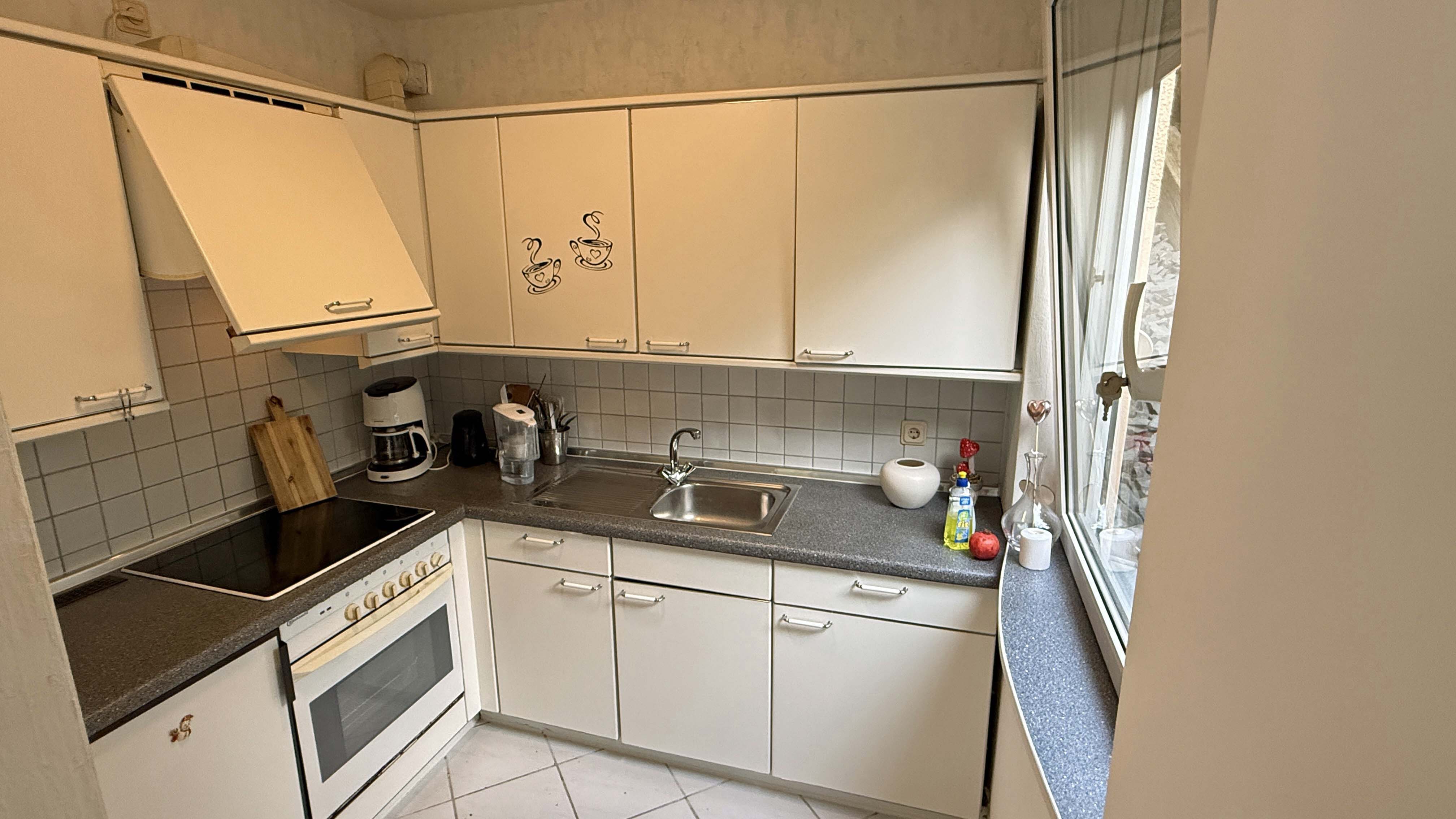 Verkauft - Waldbröl: Apartment mit Terrasse zentral und ruhig gelegen, Einbauküche (im Kaufpreis enthalten)