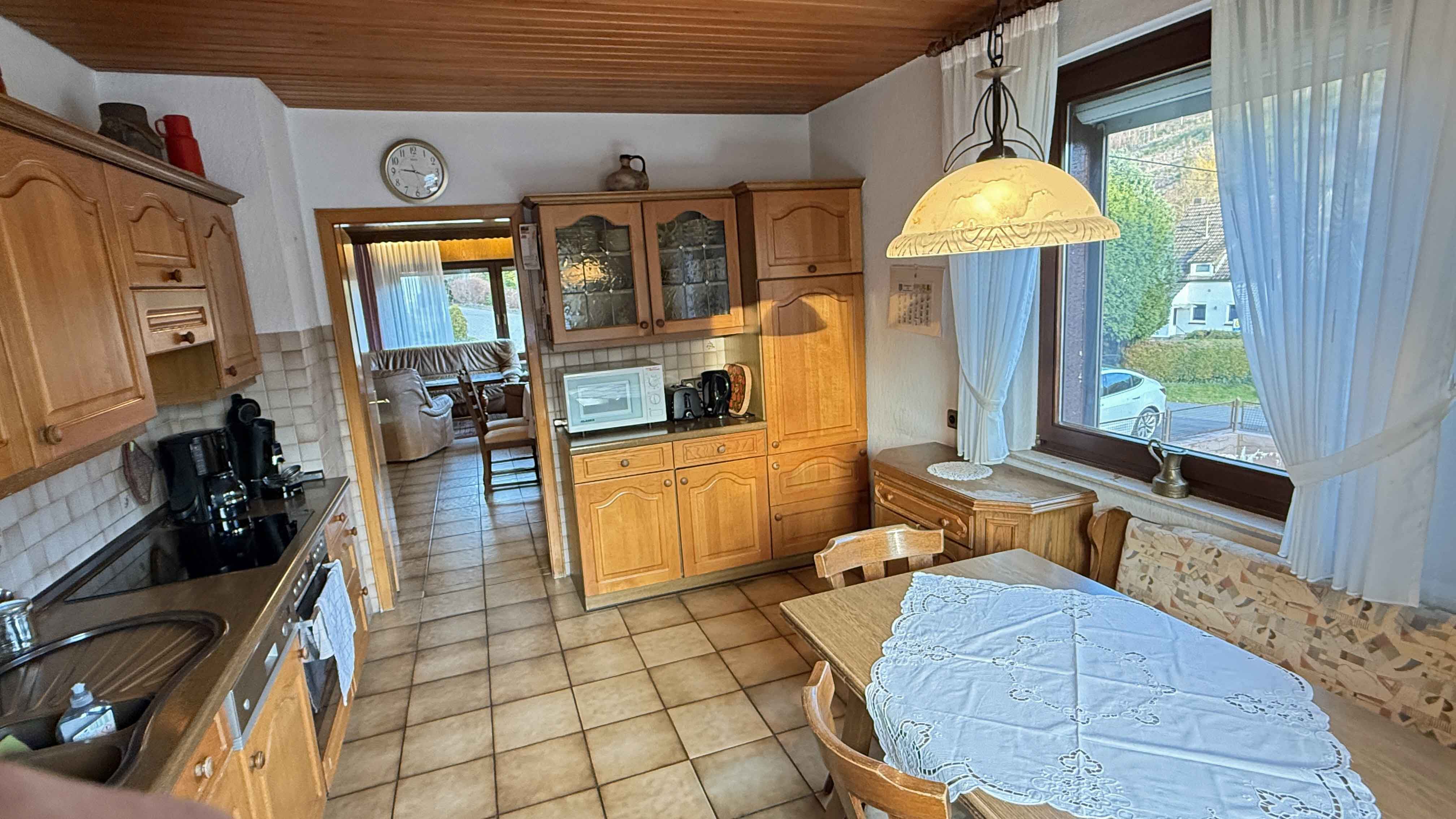 Morsbach: Baujahr 1939, aber modernisiert, barrierefrei, preiswert und gut, Wohnküche 13,1 m² mit angrenzendem Wohn-/Esszimmmer