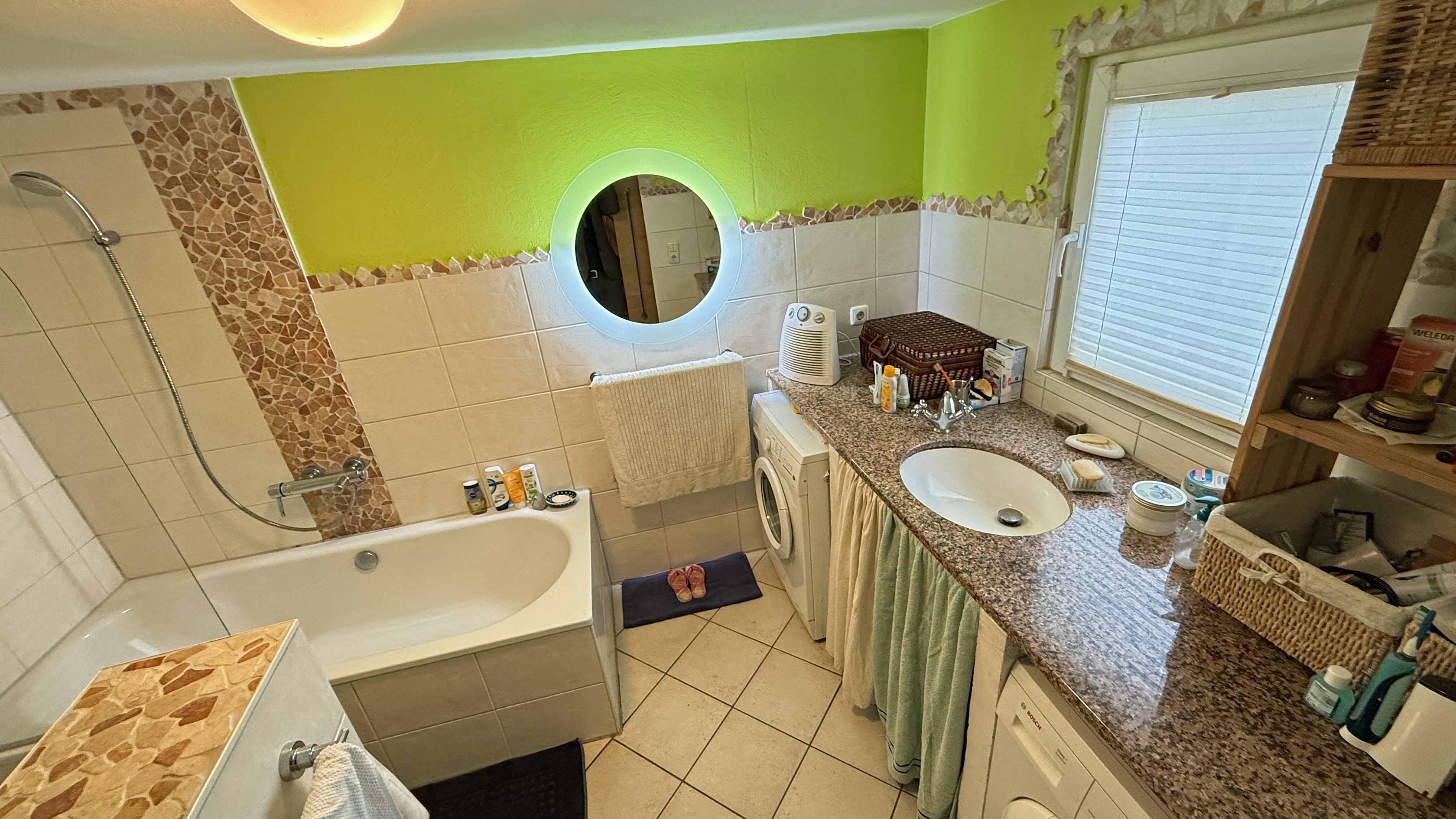 Ruppichteroth: Charmantes Öko-/Fachwerkhaus mit Dachatelier, ...Waschmaschine und Trockner