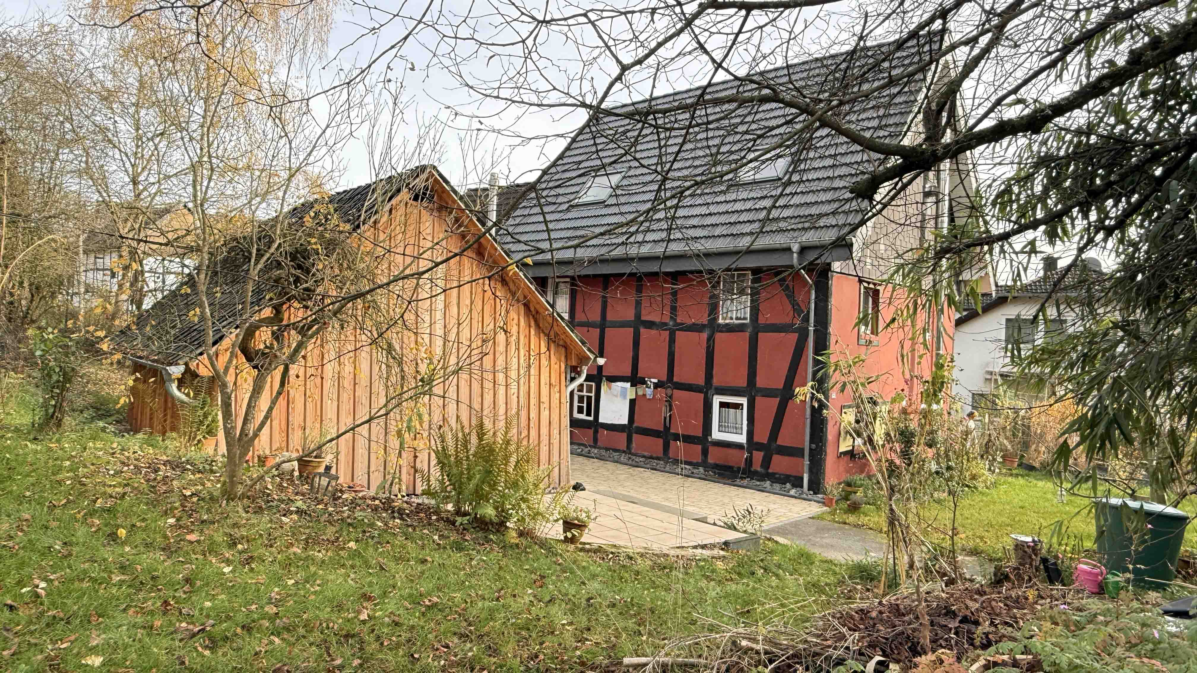 Ruppichteroth: Charmantes Öko-/Fachwerkhaus mit Dachatelier, idyllische Lage auf...