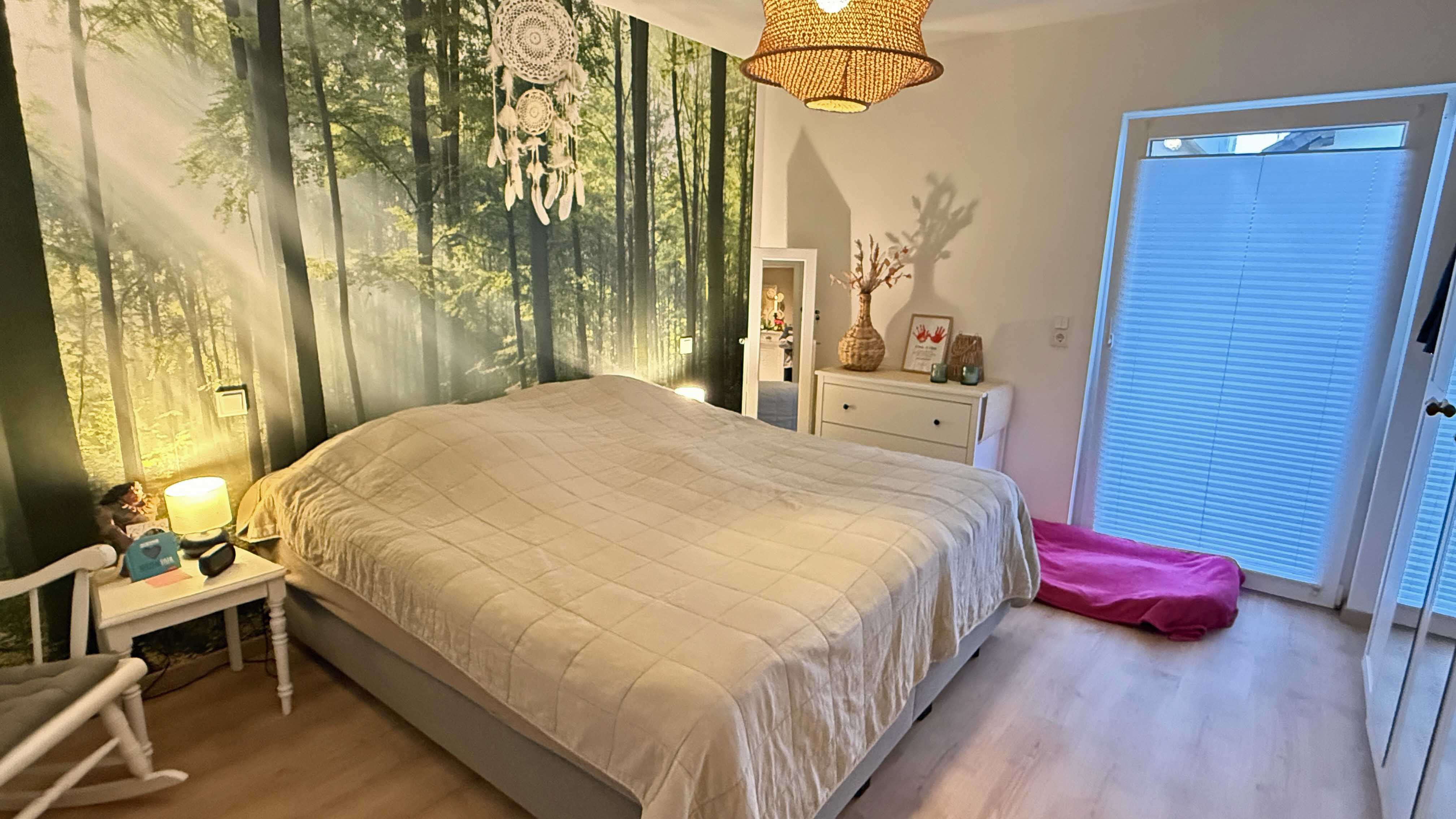 Morsbach-Seifen: Kleiner, moderner Bungalow in ruhiger Ortsrandlage, ...16 m² mit Ausgang zur Terrasse