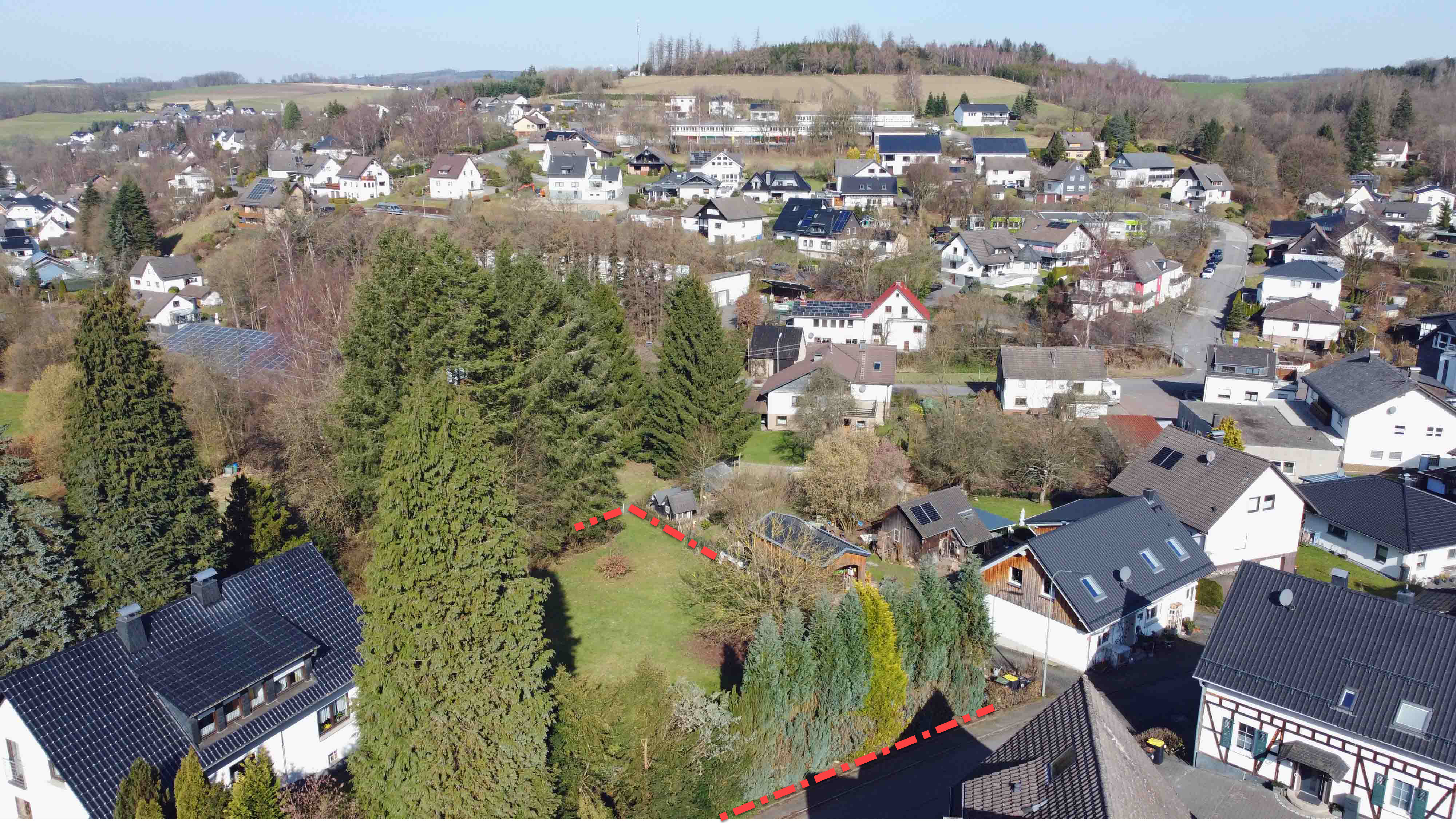 Reichshof-Wildbergerhütte: Auch ohne Keller zu bebauen, 